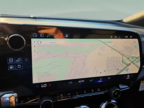 New 2025 Chevrolet Blazer EV LT AWD/4WD image 17
