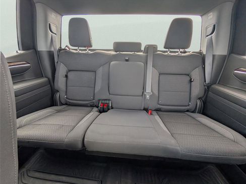 Used 2023 GMC Sierra 1500 Elevation image 14