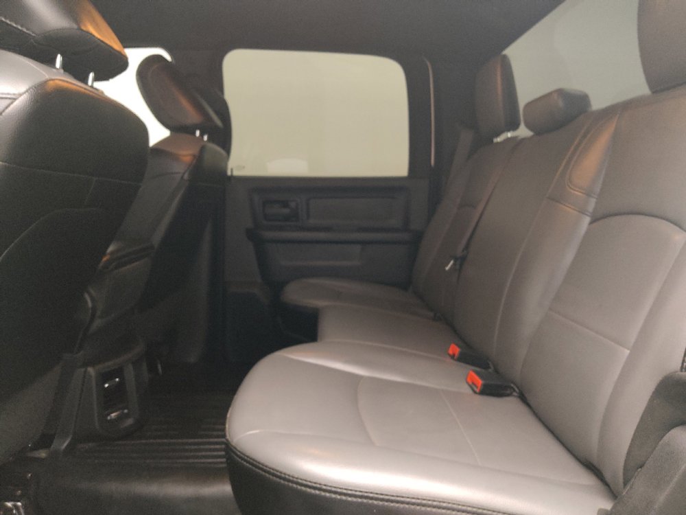 Used 2022 RAM 2500 Tradesman w/ Chrome Appearance Group AWD/4WD image 18
