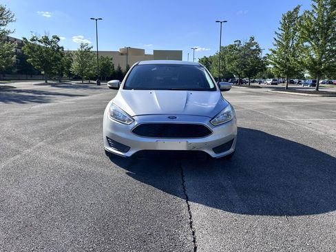 Used 2016 Ford Focus SE image 8