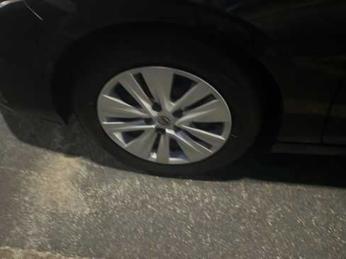 Used 2024 Nissan Sentra S image 7