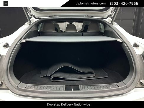 Used 2015 Tesla Model S 85D image 39