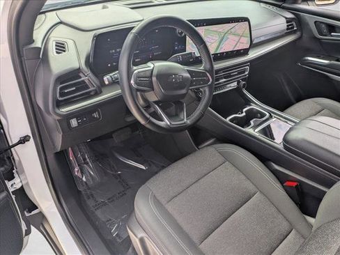 Used 2024 Chevrolet Traverse LS w/ Midnight/Sport Edition image 9