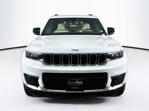 Used 2023 Jeep Grand Cherokee L Limited AWD/4WD image 2