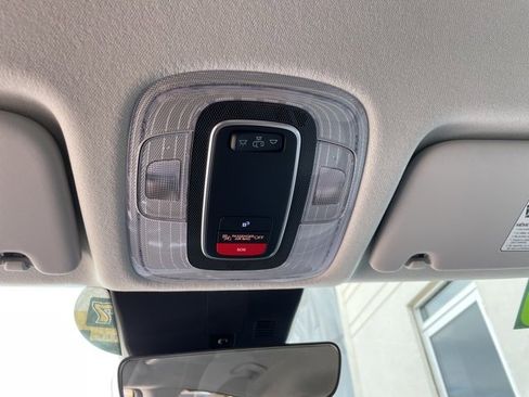 Used 2025 Hyundai Kona SEL image 18