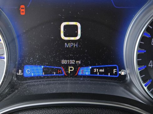 Used 2021 Chrysler 300 Touring w/ Sport Appearance Package RWD image 14