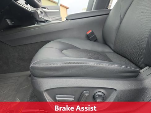 Certified 2021 Toyota Camry XSE w/ Navigation Upgrade Package image 34