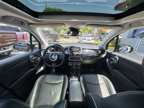 Used 2017 FIAT 500X Lounge w/ Lounge Premium Package (FWD) image 10