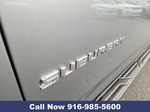 New 2026 Chevrolet Suburban Premier image 37