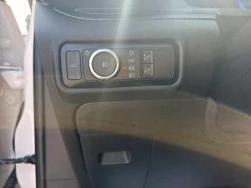 Used 2024 Ford Explorer ST w/ Equipment Group 401A AWD/4WD image 17