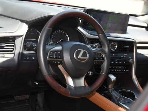Used 2022 Lexus RX 350 FWD w/ Premium Package image 9