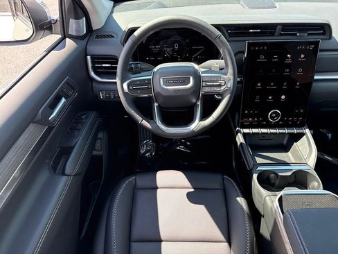 New 2026 GMC Terrain Denali AWD/4WD image 30