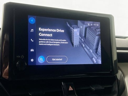 Used 2023 Toyota Corolla Cross L image 27