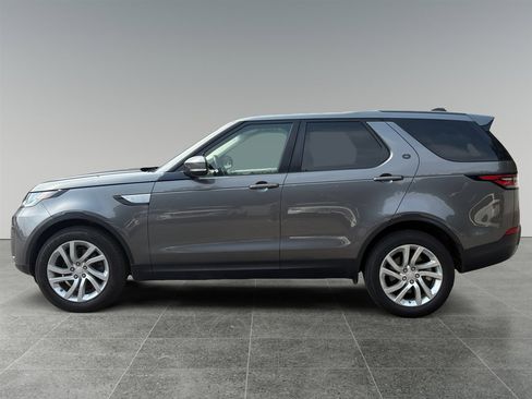 Used 2017 Land Rover Discovery HSE image 3