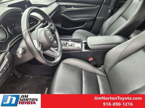Used 2024 MAZDA MAZDA3 s FWD image 14