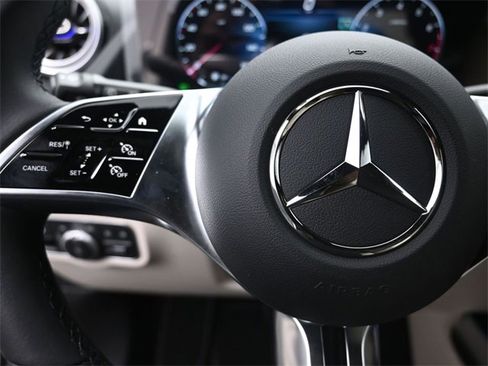 New 2025 Mercedes-Benz GLA 250 image 15