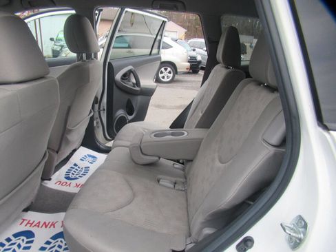 Used 2012 Toyota RAV4 4WD image 29