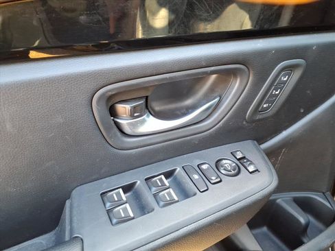 Used 2023 Honda Pilot TrailSport image 8