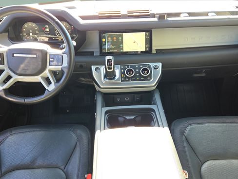 Used 2024 Land Rover Defender 110 X-Dynamic SE image 14
