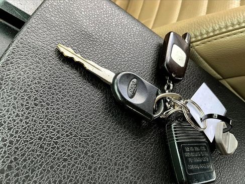 Used 2007 Ford Mustang GT image 7