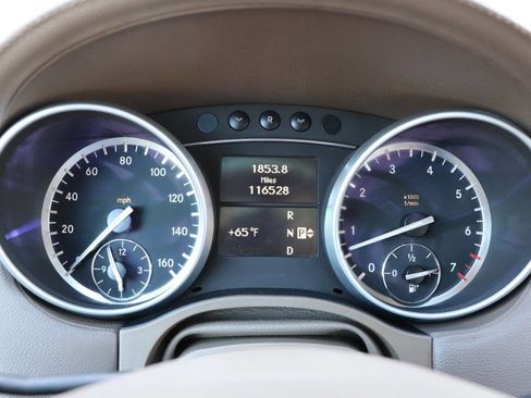 Used 2012 Mercedes-Benz GL 450 4MATIC image 22