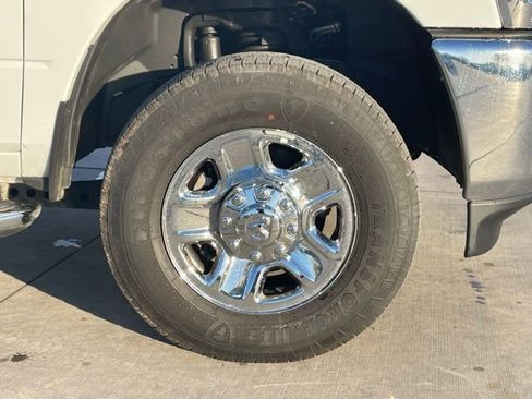 Used 2024 RAM 2500 Big Horn w/ Bed Utility Group image 6