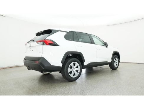 Used 2025 Toyota RAV4 LE FWD image 30