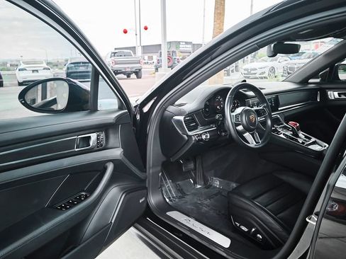 Used 2020 Porsche Panamera 4 AWD/4WD image 15