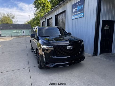 Used 2021 Cadillac Escalade Sport w/ Driver Assist Tech Package image 25