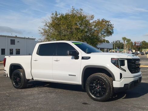 Used 2022 GMC Sierra 1500 Elevation image 2