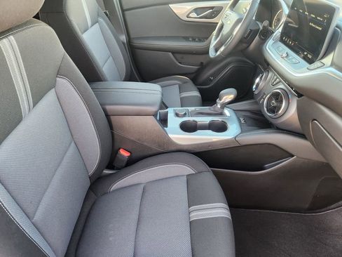 Used 2025 Chevrolet Blazer LT w/ Convenience Package image 15