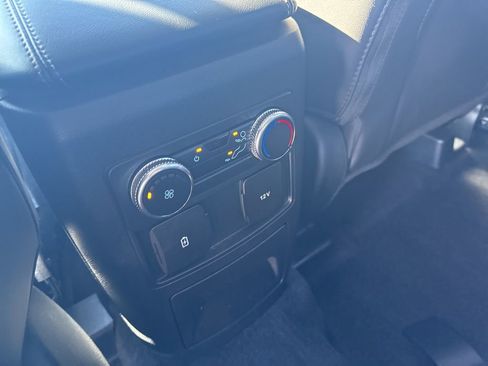 Certified 2022 Ford Explorer XLT w/ Equipment Group 202A image 31