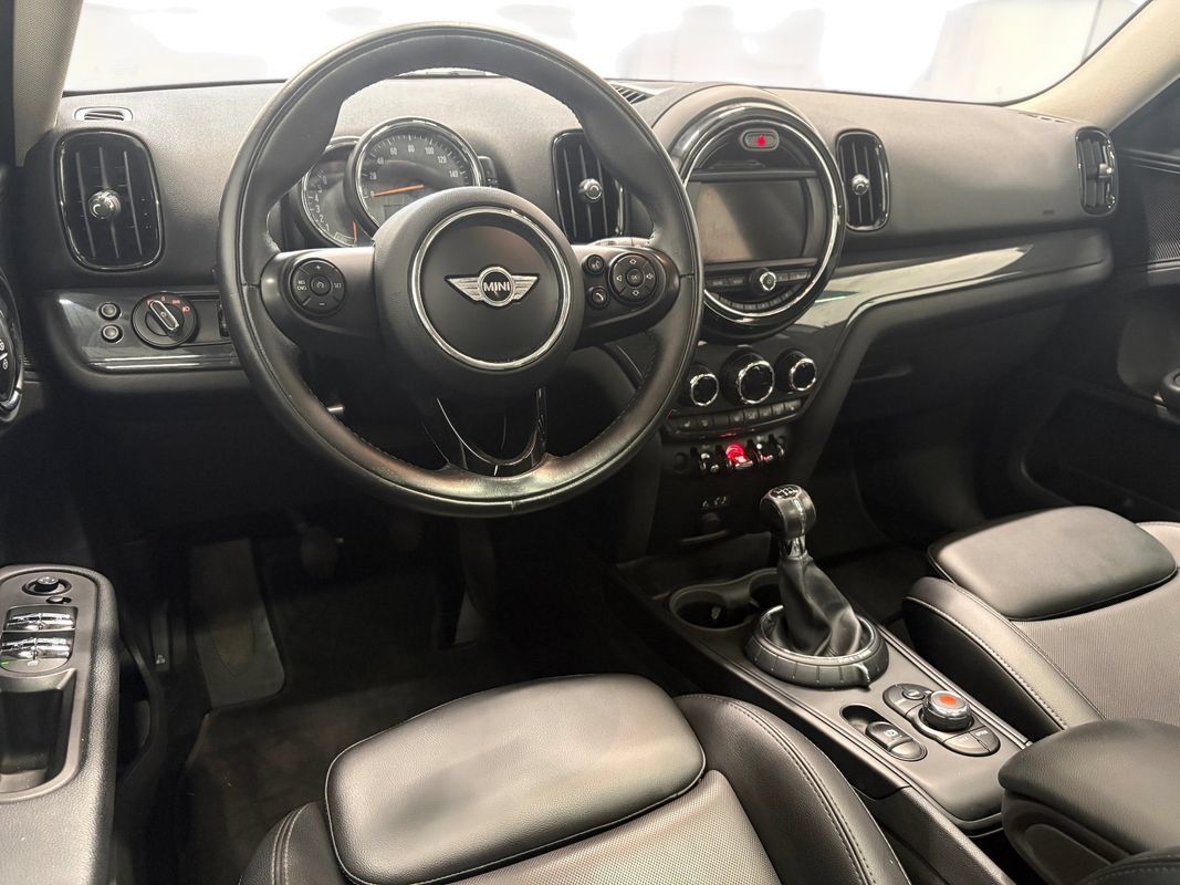 Used 2017 MINI Cooper Countryman ALL4 AWD/4WD image 18