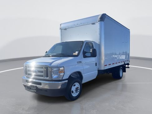 New 2024 Ford E-450 and Econoline 450 Super Duty w/ Power Windows & Locks Group image 1