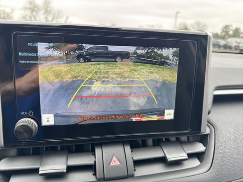 New 2025 Toyota RAV4 XLE w/ Convenience Package FWD image 20