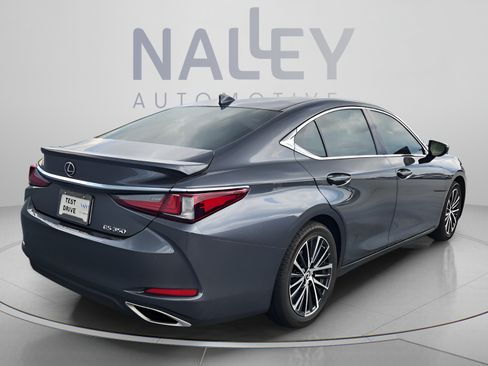 Used 2022 Lexus ES 350 w/ Premium Package FWD image 5