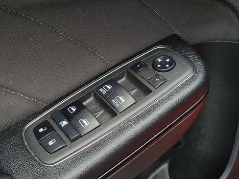 Used 2022 Dodge Charger SXT w/ Blacktop Package RWD image 15