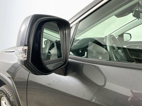 Used 2021 Toyota RAV4 XLE FWD image 36