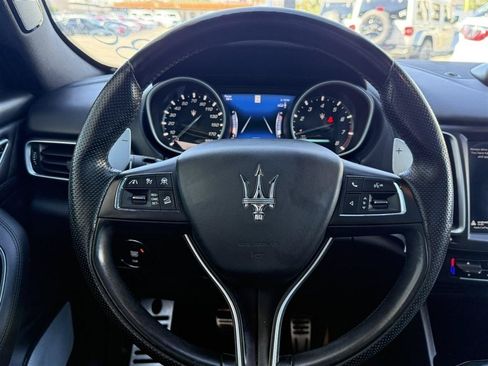 Used 2020 Maserati Levante GranSport AWD/4WD image 37