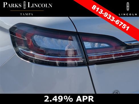 Certified 2022 Lincoln Nautilus Reserve image 7