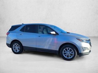 Used 2018 Chevrolet Equinox LT video 4