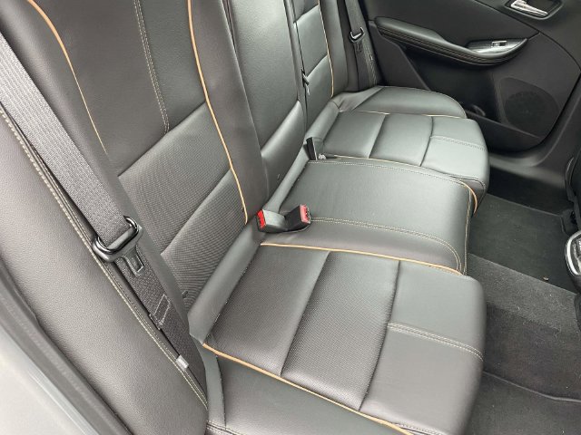 Used 2017 Chevrolet Impala Premier w/ Enhanced Convenience Package FWD image 20