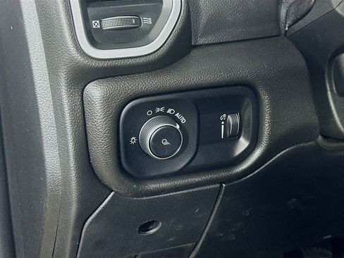Used 2022 RAM 2500 Big Horn w/ Protection Group AWD/4WD image 21