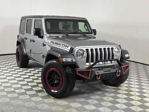 Used 2018 Jeep Wrangler Unlimited Sport S AWD/4WD image 2