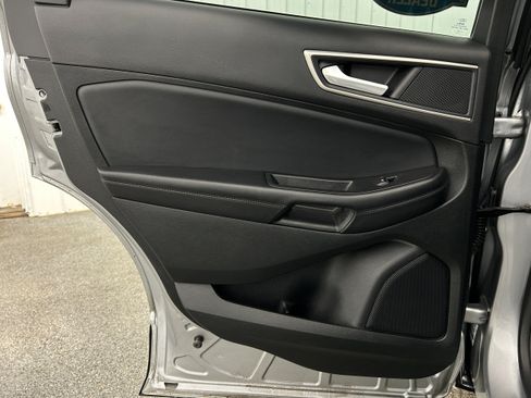 Used 2023 Ford Edge SEL AWD/4WD image 24
