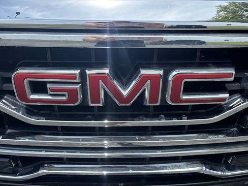 Used 2025 GMC Sierra 1500 SLT AWD/4WD image 31