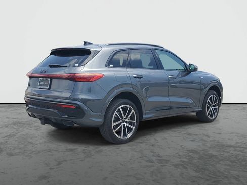 New 2026 Audi Q5 Premium Plus AWD/4WD image 4