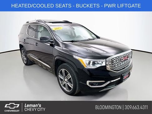 Used 2017 GMC Acadia Denali w/ Technology Package FWD image 1