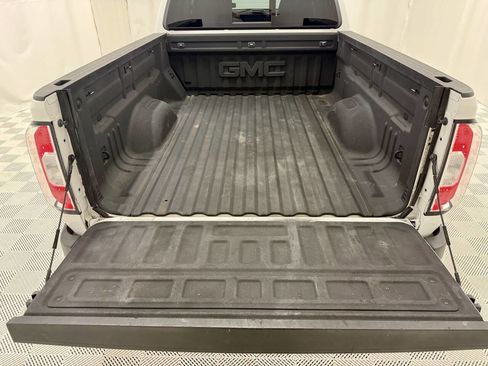Used 2018 GMC Canyon All Terrain w/ Trailering Package image 10
