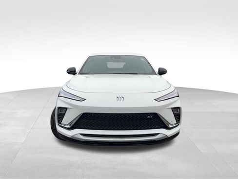 Certified 2024 Buick Envista Sport Touring w/ Convenience I Package FWD image 8